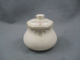 Giselle covered sugar bowl